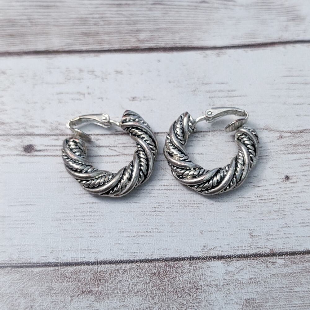 Vintage Clip On Earrings Silver Tone Twisted Rope Style Hoops - Some Tarnish - Picture 9 of 9